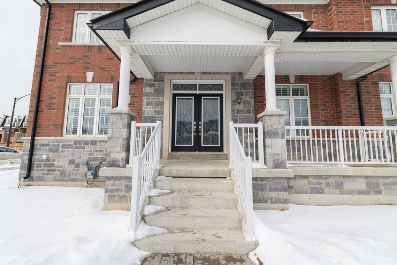 2 Saint Dennis Road, Brampton