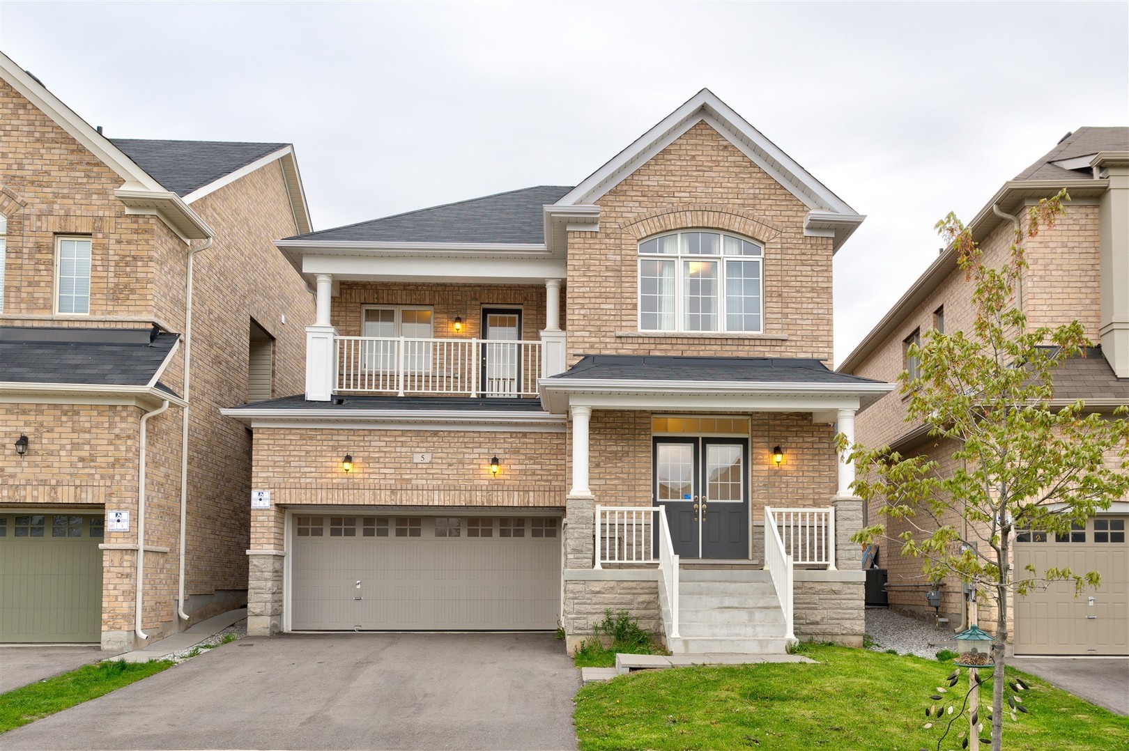 5 Angelgate Road, Brampton