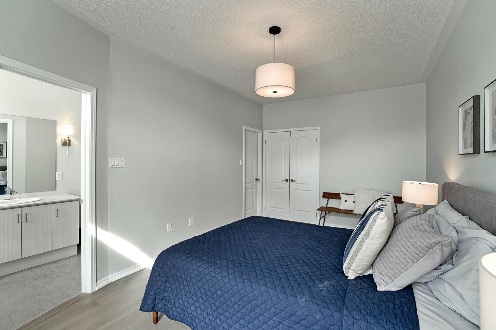 5172 Thornwood Drive, Mississauga