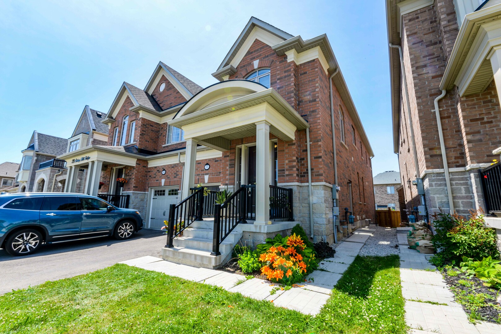 26 Rising Hill Rdge, Brampton